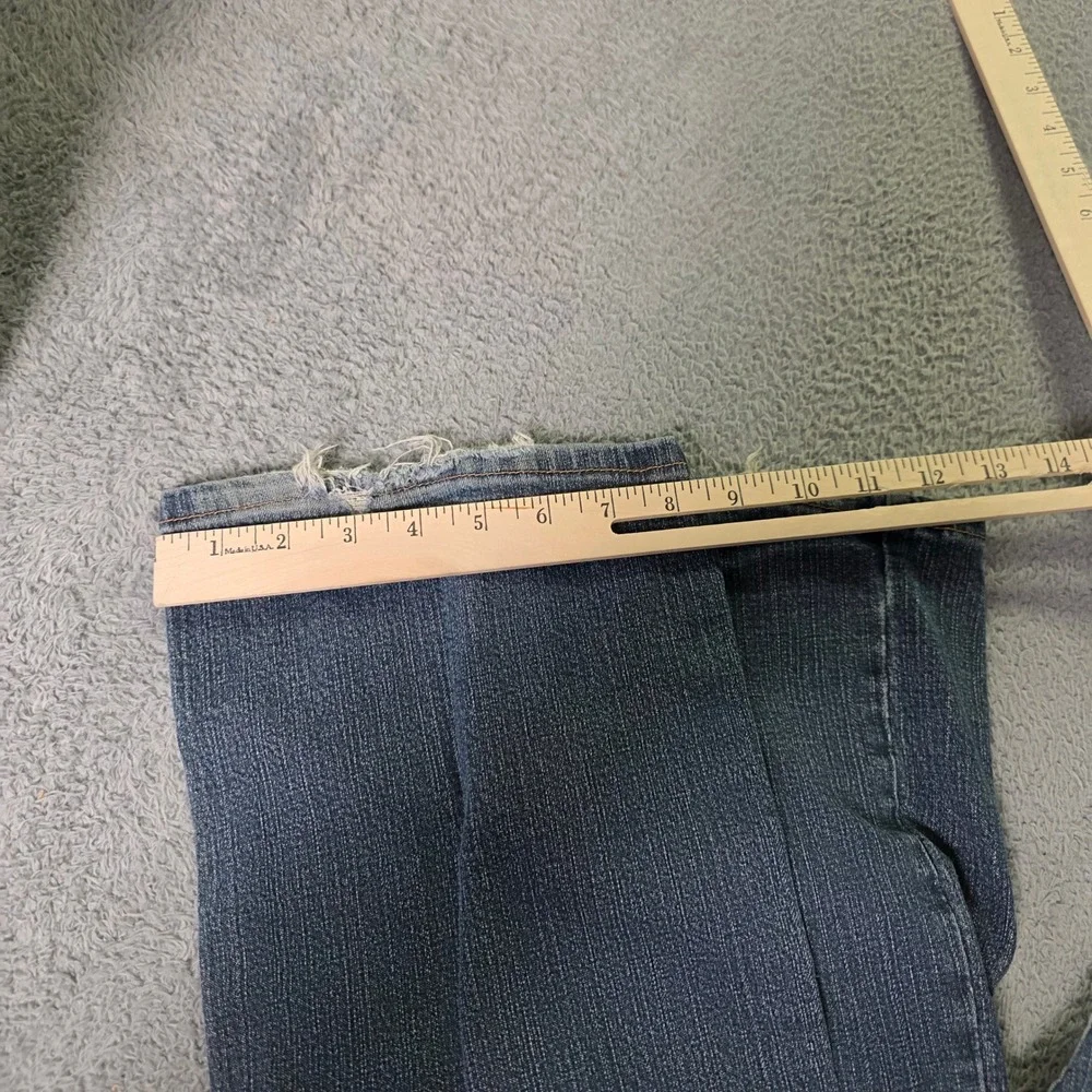 Levis levi 550